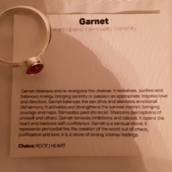 Garnet Ring - Picture 3 of 4